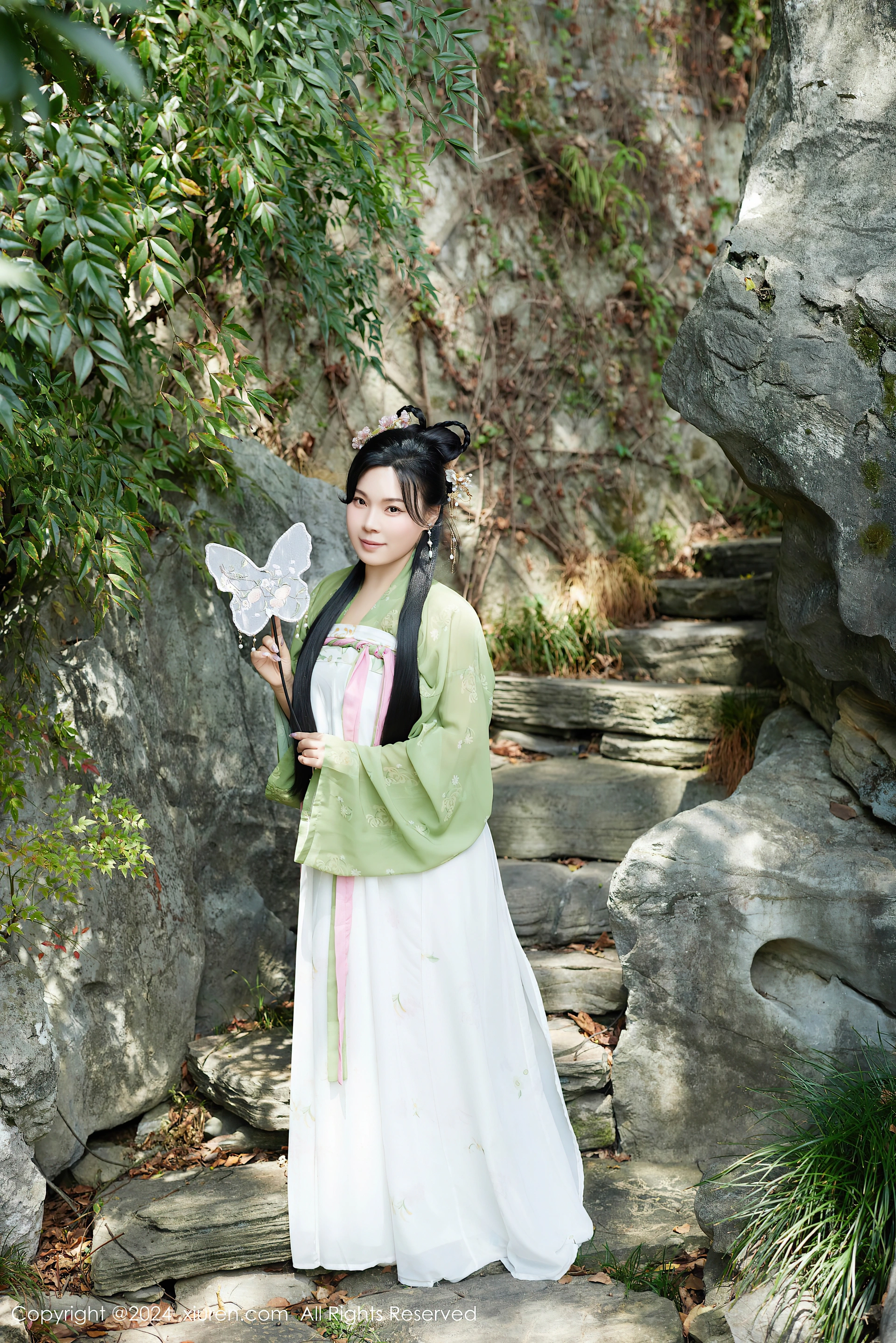 [Xiuren秀人网]2024.09.14 NO.9162 麦田 1